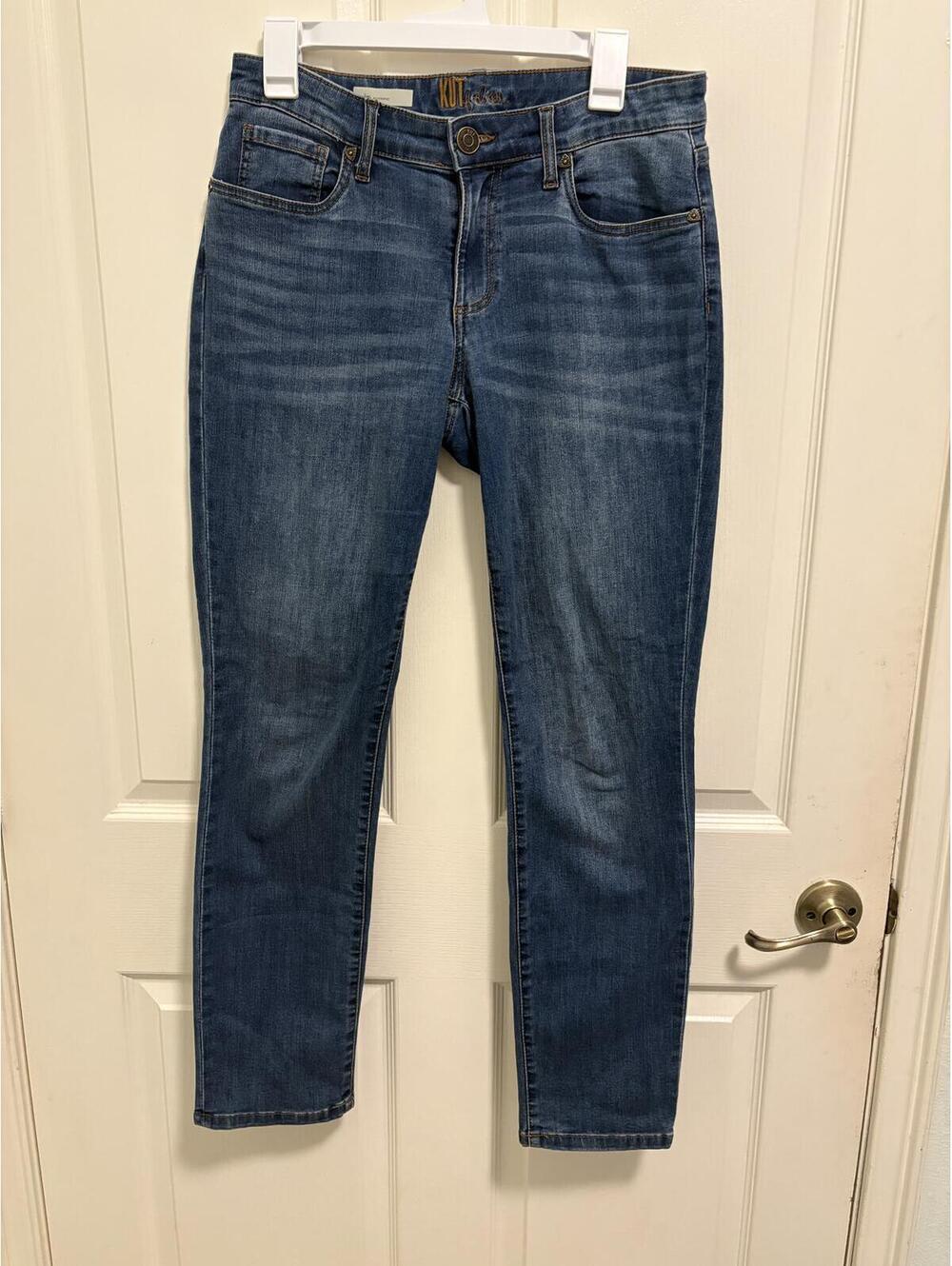 Kut from the Kloth Carrie Boyfriend Jeans Size 6 Medium Wash
